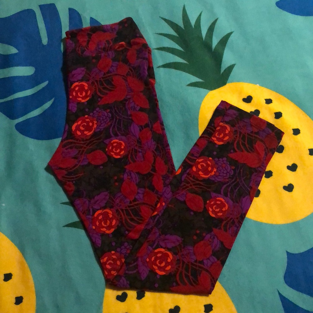 LuLaRoe buttery soft tween leggings